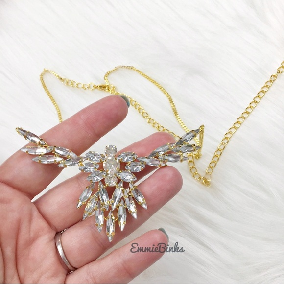 New Revolve 18 Karat Gold Plated Audrey Australian Crystal Necklace - Picture 7 of 16